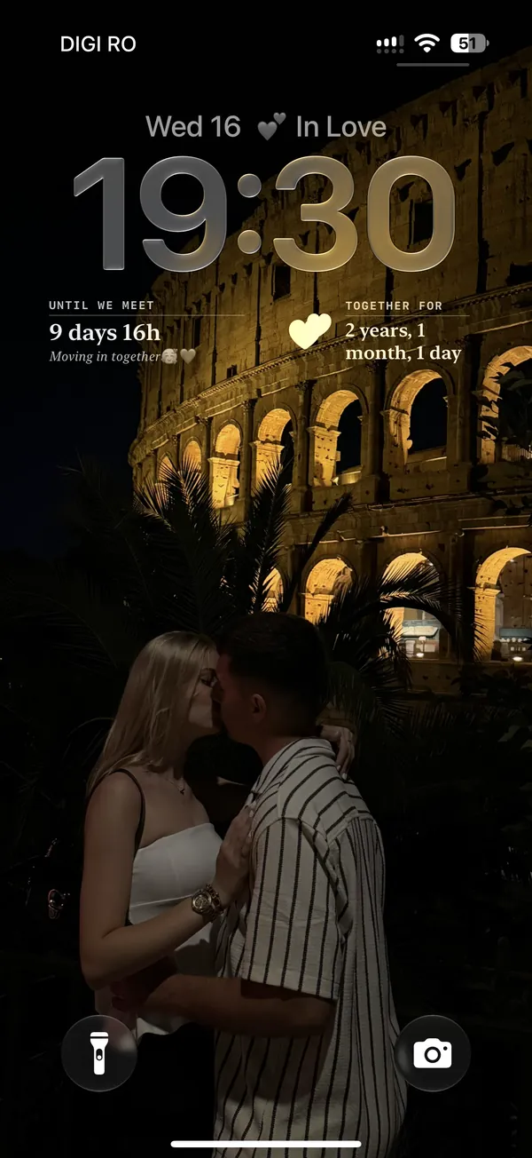 LuviDuo lock screen widgets: days until you meet and how long you have been together